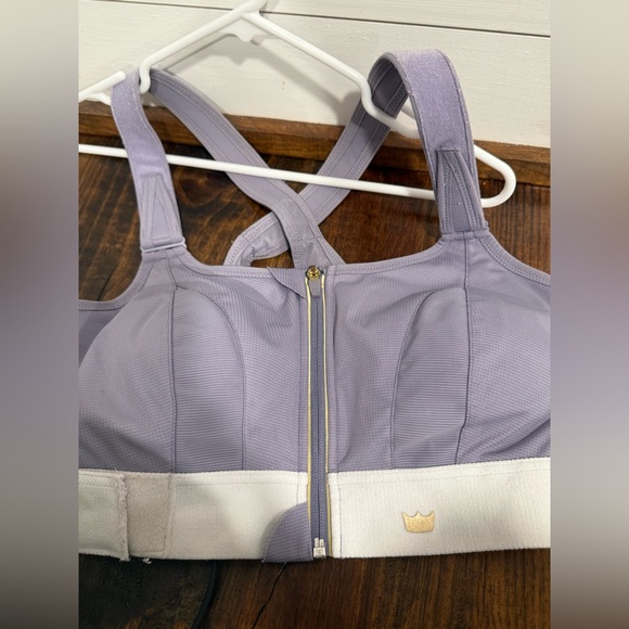 SHEFIT Ultimate Sports Bra High Impact 💪🏻 - Picture 6 of 6